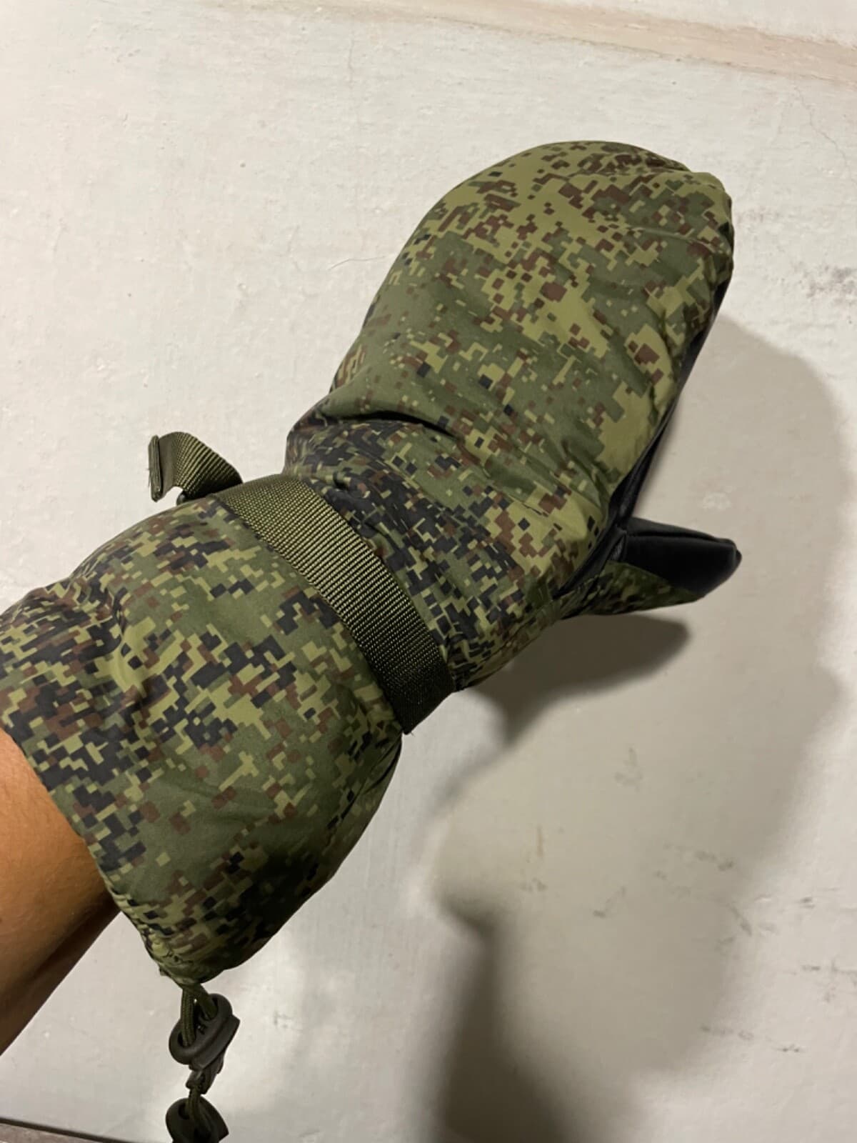 Tactical winter MITTENS insulated EMR rip-stop size 18-22 thumbnail 9