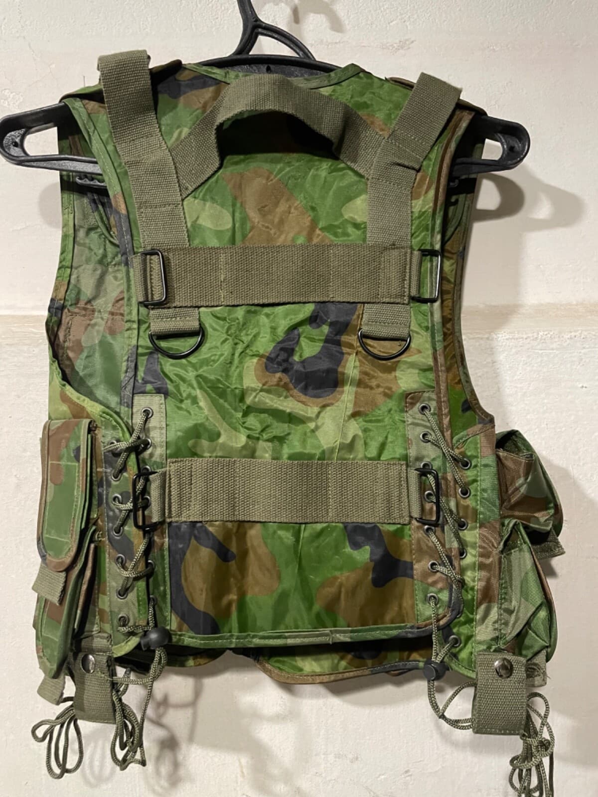 Airsoft Vest WOODLAND LES camo new condition with PATCH thumbnail 7