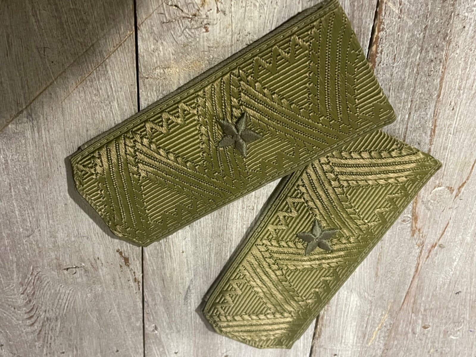 Field shoulder straps GENERAL USSR wntg items new cond hand-embroidered